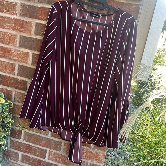 Mittoshop Ladies XL Burgundy w/white & black striped front tie blouse - Picture 6 of 9